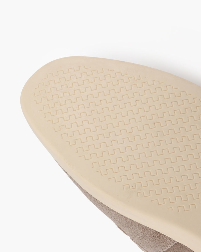 Premium Wildlederschuhe mit Schnürung