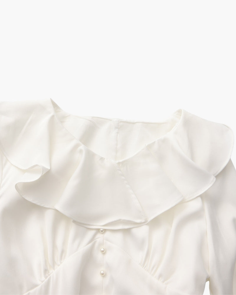 Midi-Kleid mit Rüschen und Perlmuttknöpfen