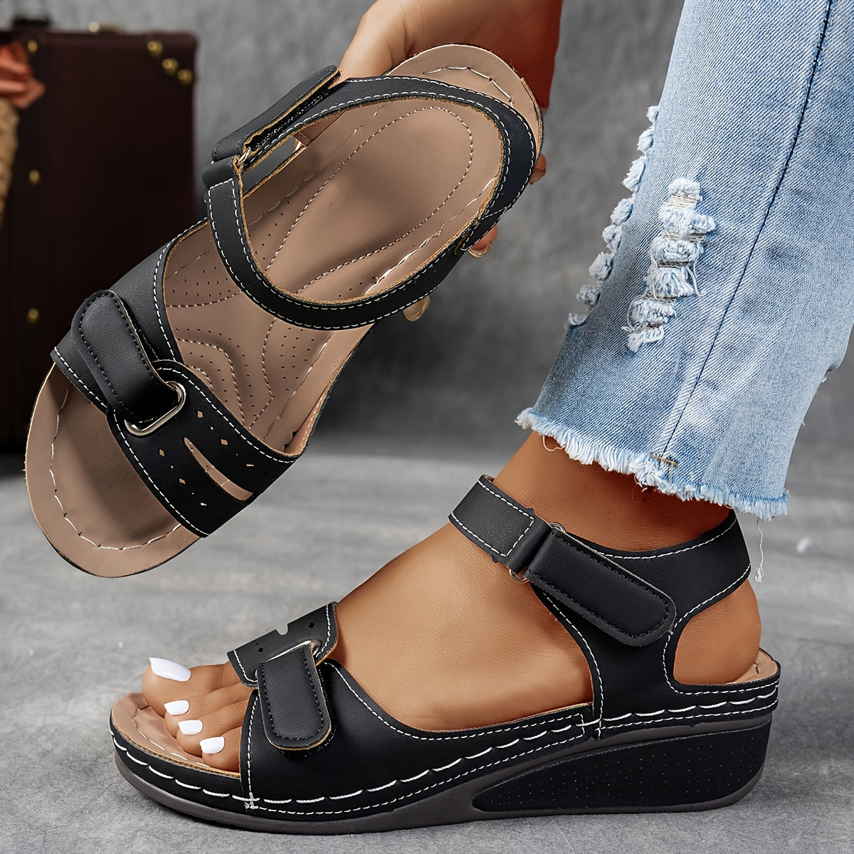 Orthopädische Sandalen mit stilvollem Design