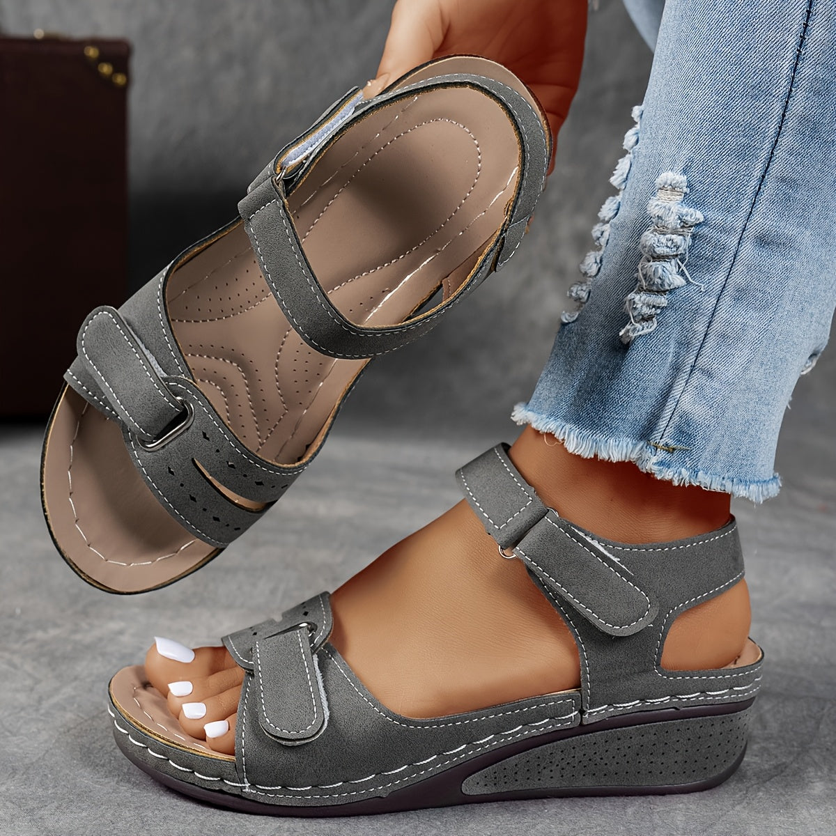 Orthopädische Sandalen mit stilvollem Design