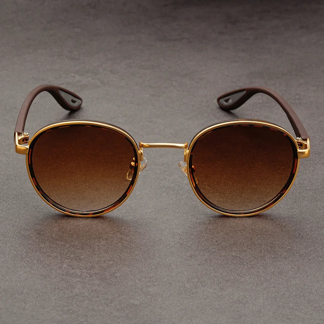 Moderne Sonnenbrille mit markantem Design