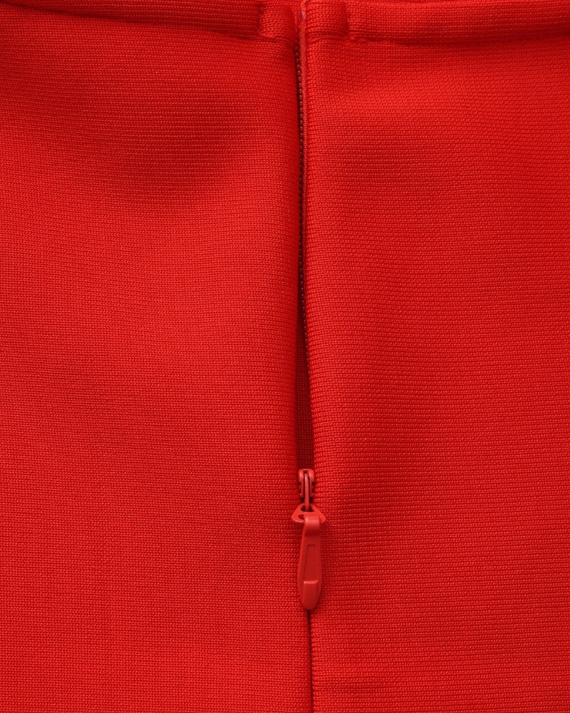 Schmal geschnittenes Maxikleid mit Neckholder Ausschnitt