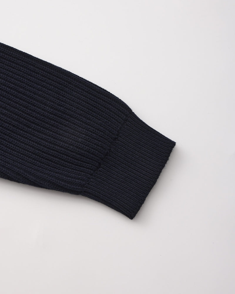 Gestreifter Rundhals-Pullover