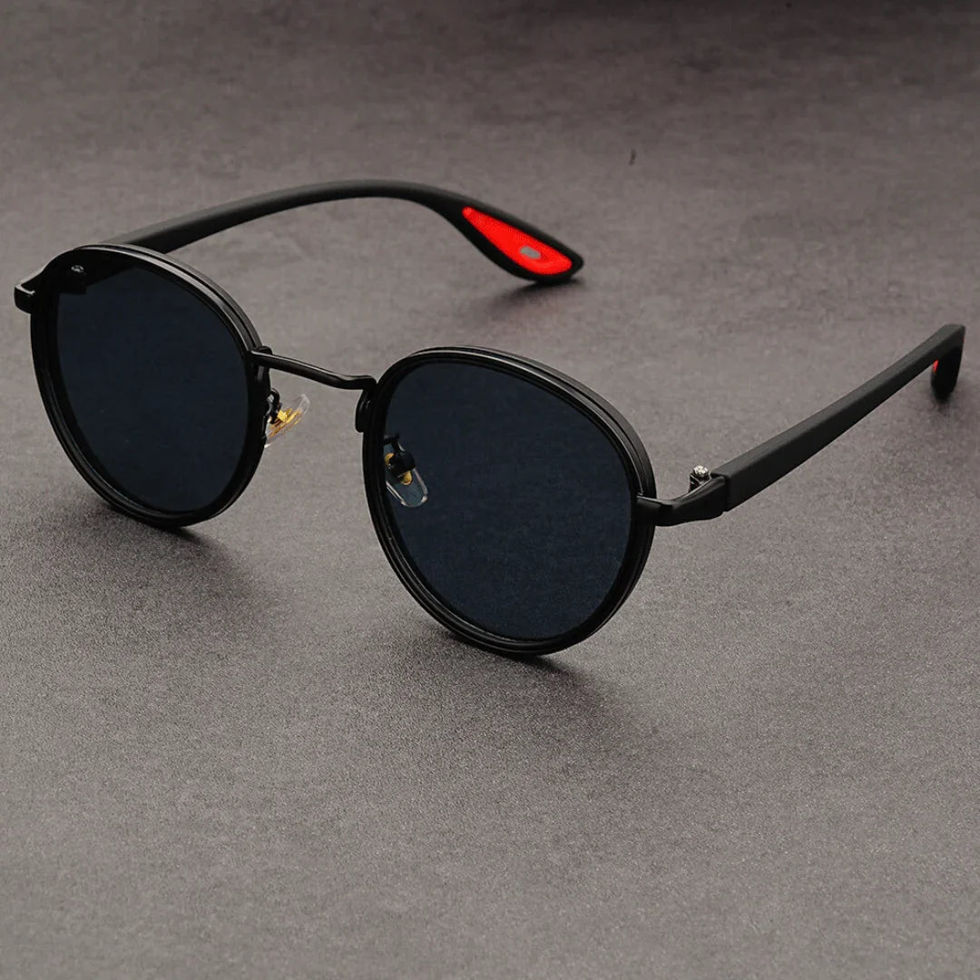 Moderne Sonnenbrille mit markantem Design