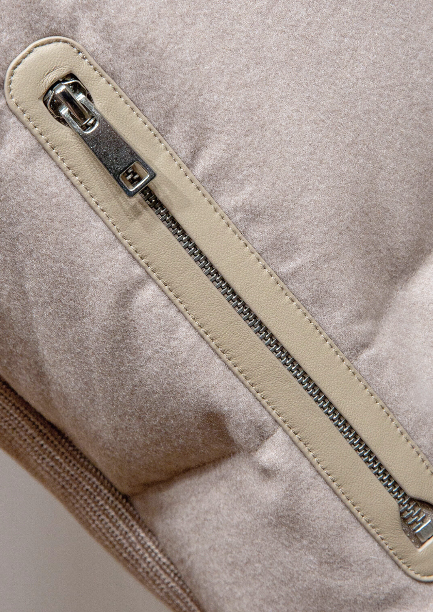 Urbaner Hybrid Bomberjacke