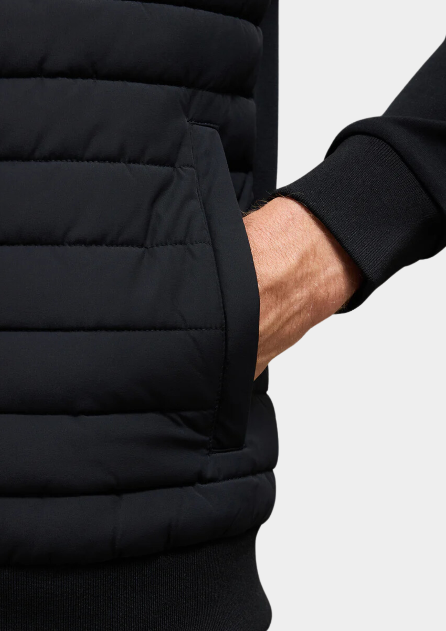 Premium Hybridjacke | Technischer Komfort und moderner Stil